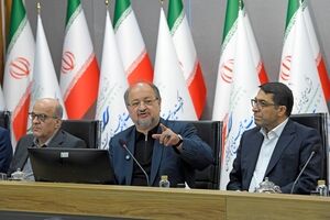 شریعتمداری: مدیران عامل، مسئول تامین مالی پروژه‌ها هستند/ از مسائل فرهنگی و پرورش نیروی انسان فاخر غفلت نشوید
