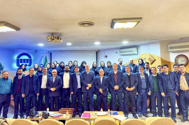 مسابقات فوتبال‌دستی صنعت بیمه به میزبانی بیمه آسیا برگزار شد