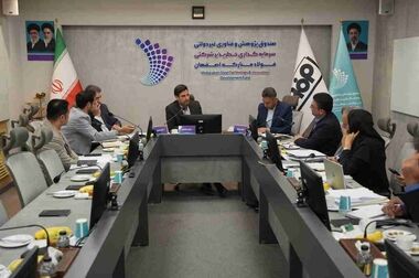 مجمع فولاد مبارکه به تعویق افتاد