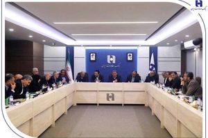 نشست اعضای کمیسیون اقتصادی مجلس با مدیرعامل و مدیران ارشد بانک صادرات ایران برگزار شد/ تقدیر نمایندگان مجلس از روند اصلاحات و ارتقای خدمات در بانک صادرات ایران
