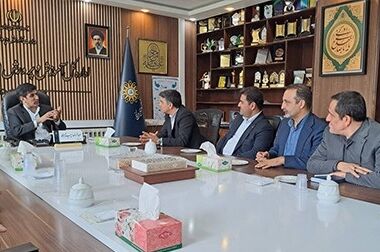 نشست مشترک مدیرعامل بیمه معلم و مدیرکل آموزش‌وپرورش استان البرز برگزار شد
