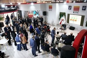 دومین روز سمپوزیوم فولاد در کیش، صحنه نمایش نوآوری و هم‌افزایی صنعت و فناوری شد