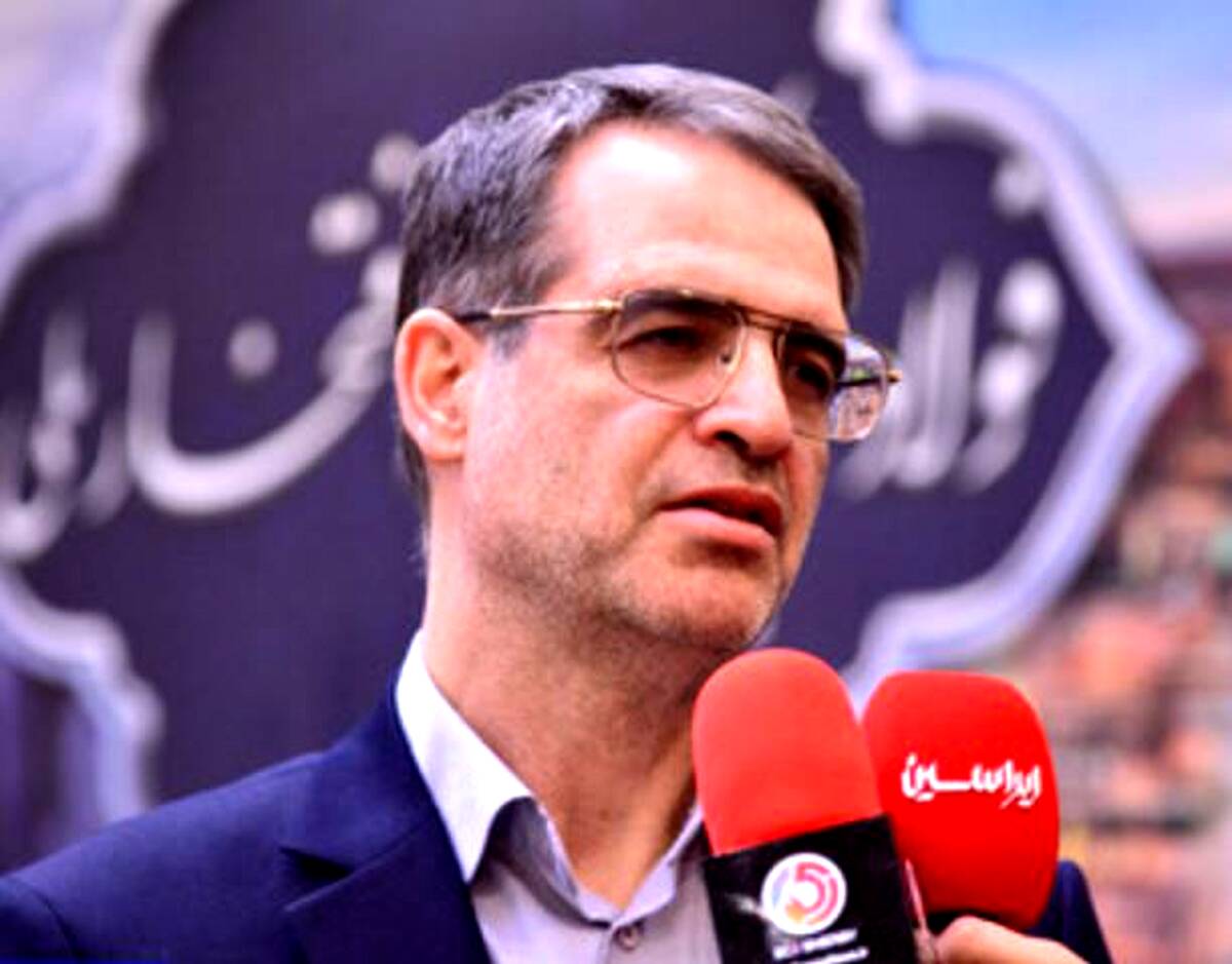 نیروگاه خورشیدی فولاد مبارکه مجهز به آخرین فناوری‌های روز دنیا برای ایجاد حداکثر بازده برق است