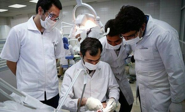 از بیکاری پزشکان تا گسترش ظرفیت؛ دور باطل پرهزینه