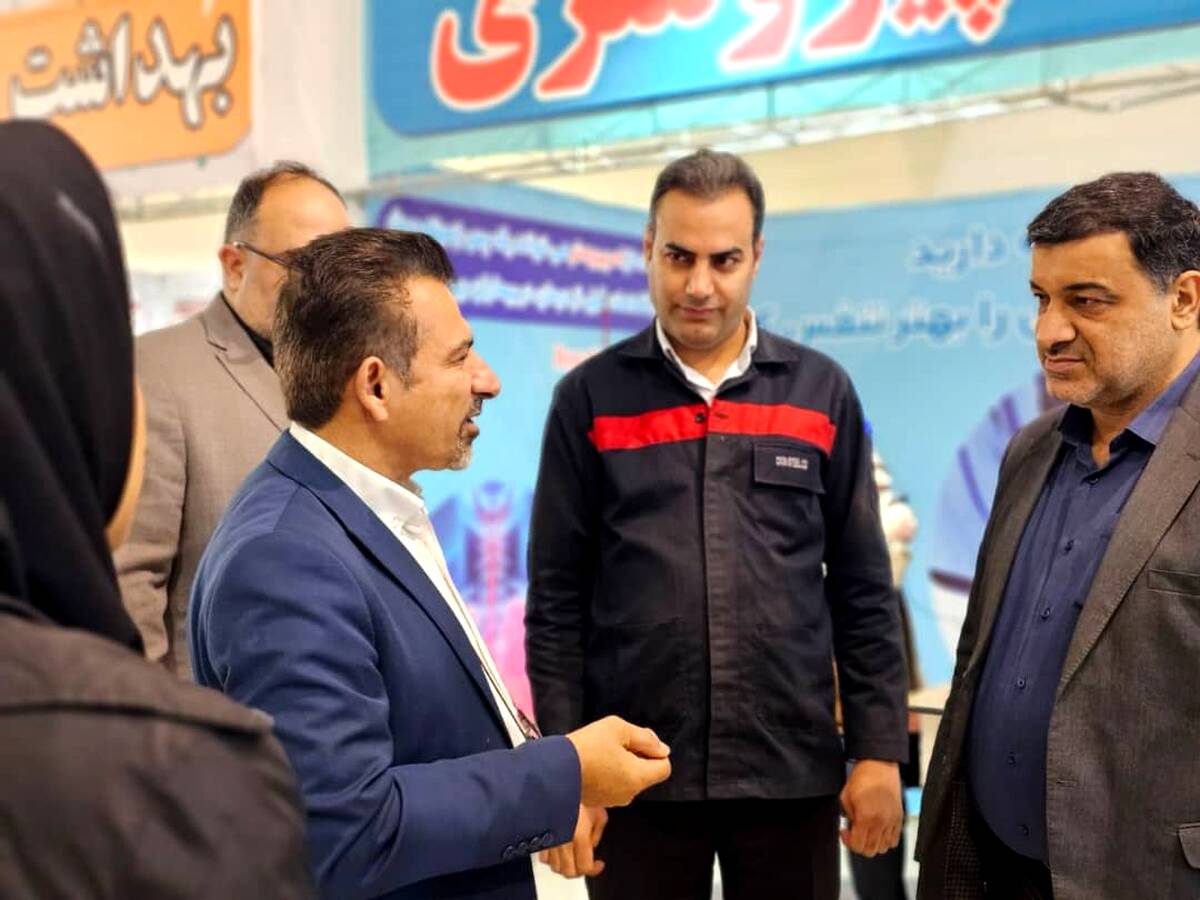 بازدید مدیرعامل شرکت فولاد اکسین از معاینات ادواری طب کار فولاد مردان اکسینی / سلامت کارگران اولویت ماست
