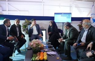 بازدید نمایندگان مجلس از غرفه شرکت پالایش نفت بندرعباس در نمایشگاه بین‌المللی نفت، گاز و پتروشیمی