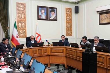  دیدار بی واسطه مدیران بانک مسکن و همکاران شعب در قالب میزخدمت / همدلی و افزایش تعلق سازمانی با نگاه ویژه به همکاران شعب