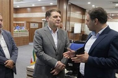نشست مدیرعامل و معاونین با مدیران هفت منطقه مخابراتی در مشهد مقدس