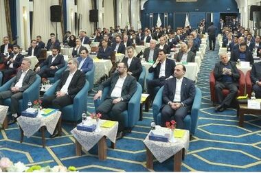 مراسم تجلیل از مدرسان مرکز آموزش بانک مهر ایران به مناسبت روز معلم