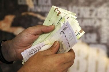 افزایش ۲۰ تا ۴۲ درصدی حقوق کارمندان در سال جاری