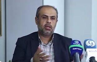 ضرورت بازنگری در مقررات عبور و مرور تنگه هرمز/ ایران هیچ وقت مستعمره نبوده و نمی‌شود