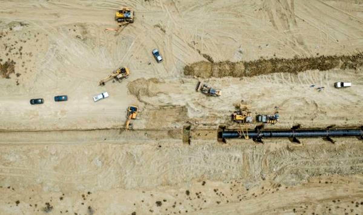 پیشرفت فاز نخست پروژه انتقال آب دریای عمان به اصفهان به ۹۰ درصد رسید/ برنامه افتتاح فاز نخست در سال جاری