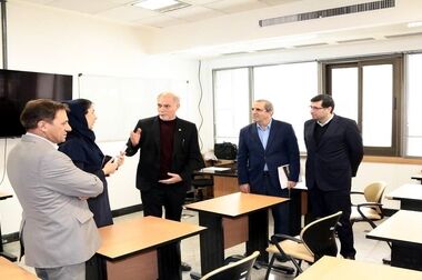 بازدید معاون وزیر صمت و رئیس هیأت عامل ایدرو از پروژه فاز ۱۴ پارس جنوبی در عسلویه