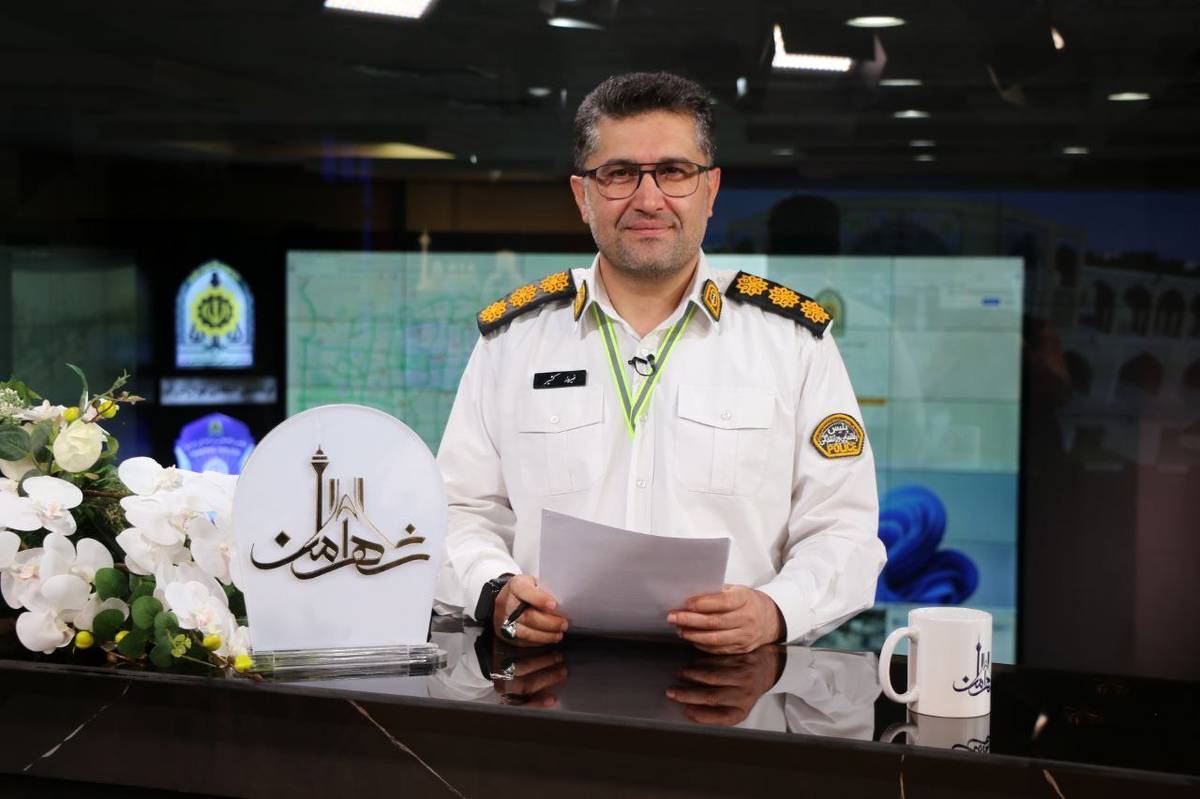 بیش از 773 هزار فقره خودرو به دلیل تخلفات ساکن از 21 اردیبهشت ماه تا 11 خرداد ماه سال جاری ، جریمه و اعمال قانون شدند