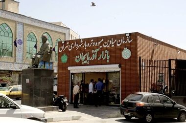 مجوز واردات گوشت برای شهرداری تهران صادر نشد/ فاصله قیمت گوشت 55 درصد و میوه شب عید 45 درصد با سطح شهر بود