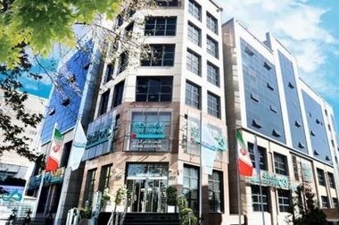 توسعه سهم بازار بانک دی نتیجه تغییر در استراتژی‌ها و نگاه کارکنان است