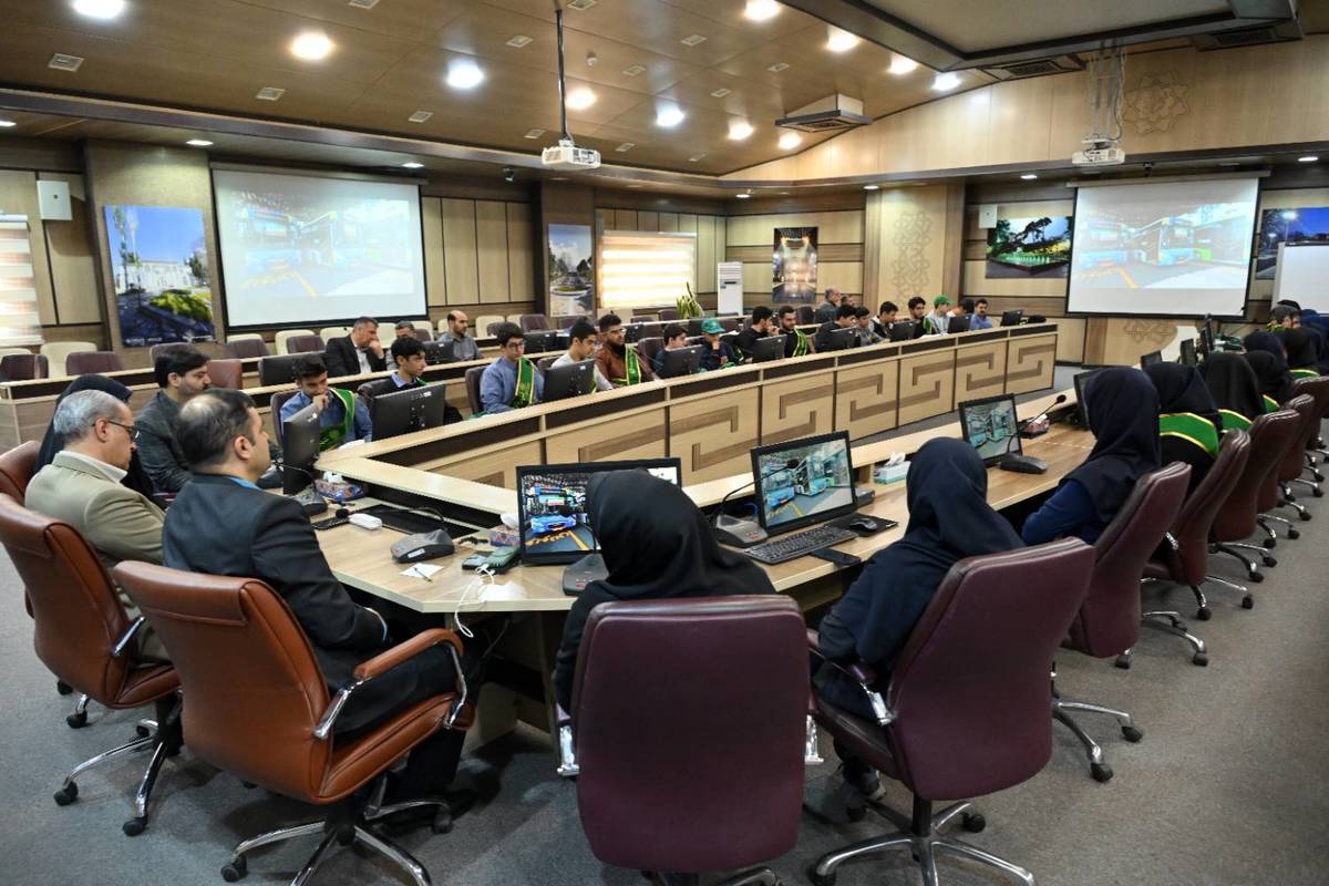 پایگاه اصلی آموزش‌های شهروندی، مدارس است