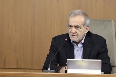  امسال از بازارسرمایه به نفع بودجه پولی خارج نمی‌کنیم