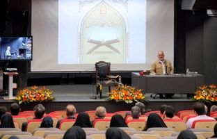 برگزاری همایش «در محضر قرآن»؛ تبلور فرهنگ صداقت و امانت‌داری در بانک مسکن/ تاکید جمعی بر ارزش‌های خدمت صادقانه