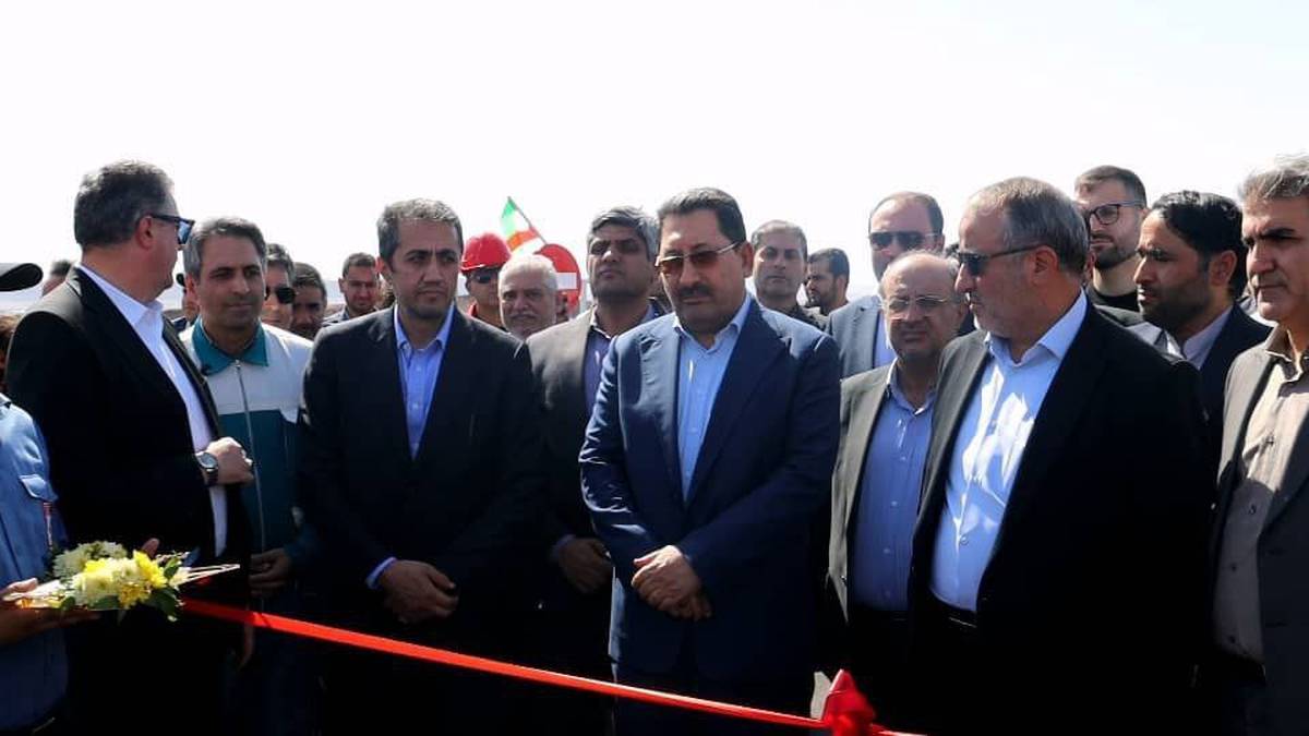 افتتاح ۲ طرح زیرساختی و آغاز عملیات اجرایی یک طرح  در طبس