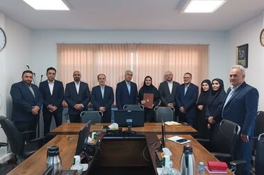 دیدار و گفت‌وگوی استاندار آذربایجان شرقی با مدیرعامل پست‌بانک ایران در نمایشگاه روستا و عشایر