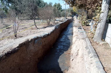 اجرای عملیات ایمن‌سازی و نصب نیوجرسی در محور آزادگان منطقه ۱۹