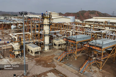 هماهنگی حداکثری نهادهای خدمات‌رسان شرط عبور موفق از شرایط بحرانی است / تسریع در رفع آسیب‌های شهری ناشی از حادثه تروریستی اخیر