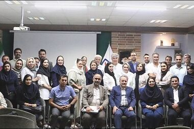 برگزاری دوره آموزشی برای نمایندگان و شعب بیمه رازی