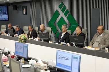 بازتعریف شایستگی حرفه‌ای کارکنان و هیئت‌مدیره در عصر هوش مصنوعی و حکمرانی نوین