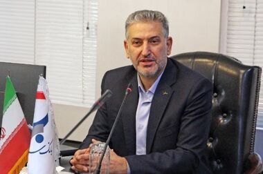 دیدار معاون شعب و توسعه بازار بانک سرمایه با مدیر آموزش و پرورش منطقه ۸ تهران