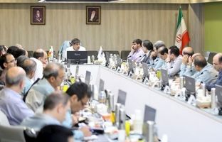 لزوم تولید محصولات با ارزش افزوده بالا و کاهش هزینه‌ها