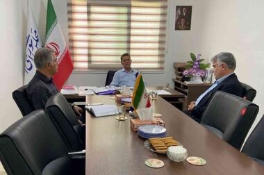 تقویت زنجیره تأمین و توسعه همکاری‌های ریلی؛ محور دیدار مدیرعامل فولاد شاهرود با مدیرکل راه‌آهن شمال‌شرق ۱