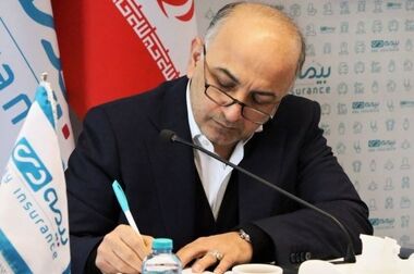 بانک قرض‌الحسنه مهر ایران و بیمه دی تفاهم‌نامه همکاری امضا کردند
