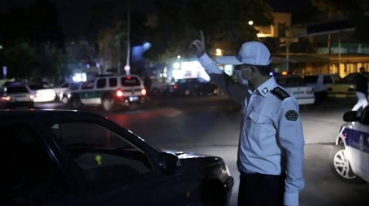 فردا و پس فردا نهم و دهم آذر ماه اجرای طرح زوج و فرد از درب منازل از ۶:۳۰ صبح تا ساعت ۲۰:۳۰ دقیقه/ برخورد پلیس با خودروهای دودزا/ممنوعیت تردد برای کامیون‌ها و وسایل نقلیه سنگین