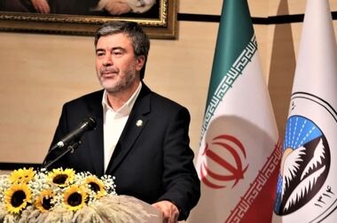 دو عضو خانواده بیمه ایران در میان برترین‌های صنعت بیمه