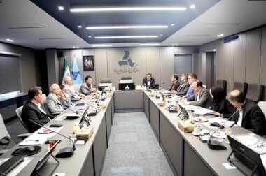عرضه خودرو توسط خودروسازان هفتگی می‌شود