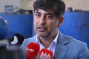 برنامه‌ای برای تعدیل نیروی انسانی فولاد مبارکه نداریم