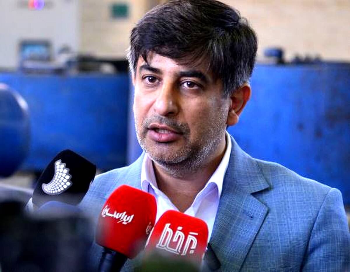 برنامه‌ای برای تعدیل نیروی انسانی فولاد مبارکه نداریم