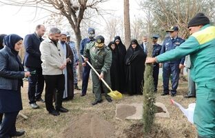 ۴۷ نهال برای ۴۷ سالگی انقلاب اسلامی در منطقه۱۳