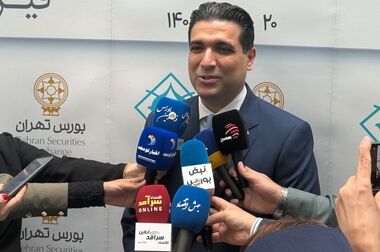 هلدینگ لبنی شستا وارد بورس تهران می‌شود