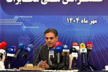تفاهم‌نامه چهار‌جانبه مگاپروژه البرز امضا شد/ اتصال ۵۰۰ هزار منزل و کسب‌وکار به فیبر نوری تا پایان سال