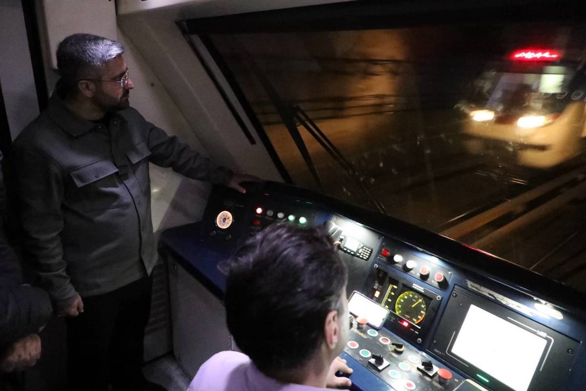 خدمت‌رسانی مطلوب مترو وابسته به بروزرسانی ناوگان ریلی است