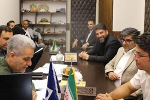 بازدید مدیر منابع انسانی، آموزش و پشتیبانی ایمیدرو از مرکز تحقیقات مواد معدنی یزد