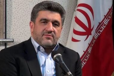 فشار عرضه در بورس کم شد/ بازار همچنان قرمز