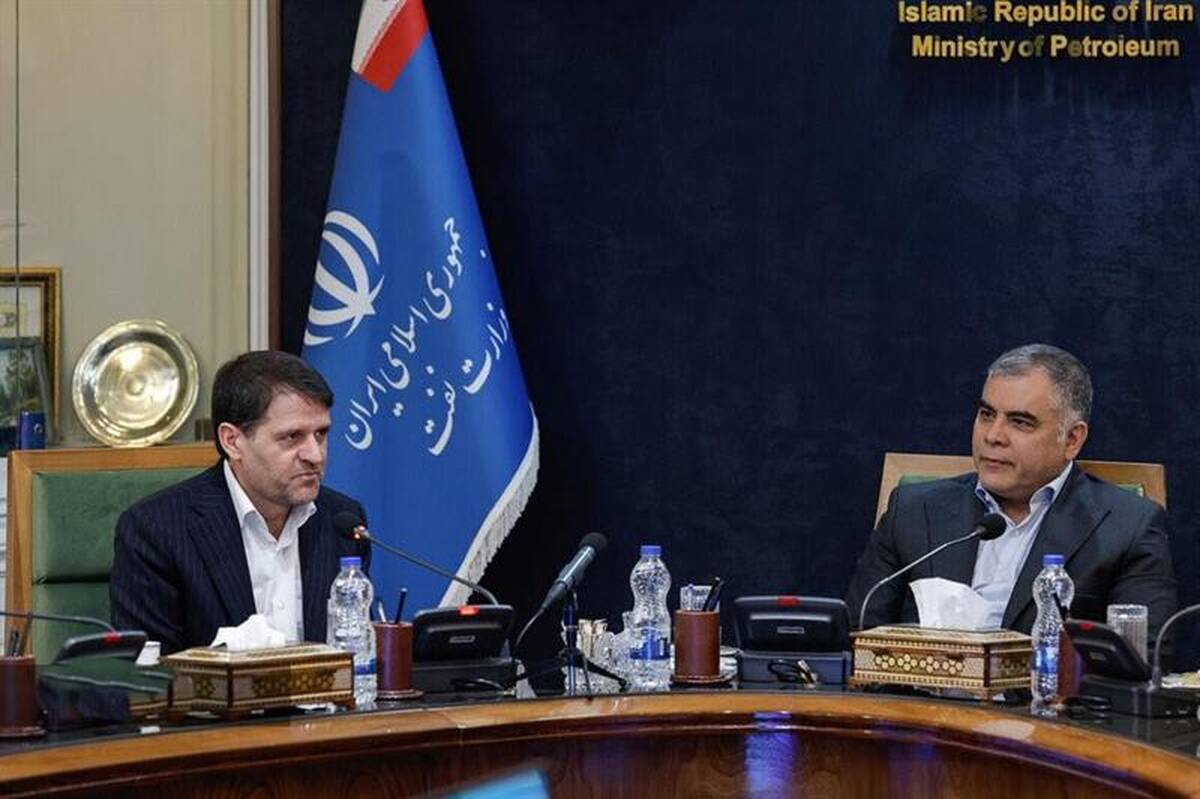 کارکنان صنعت نفت ایثارگرانه پای کار ایستادند/ ضرورت تقویت نقش تنظیم‌گری شرکت ملی صنایع پتروشیمی