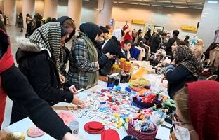  بازارچه خوداشتغالی بانوان در ایستگاه متروی آزادی
