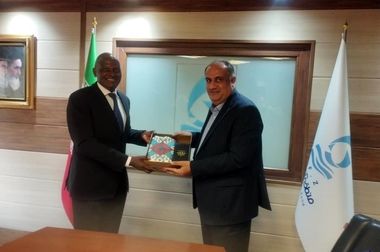 نشست مشترک سفیر افغانستان و مدیرعامل منطقه آزاد چابهار؛ تأکید بر توسعه همکاری‌های اقتصادی و ترانزیتی