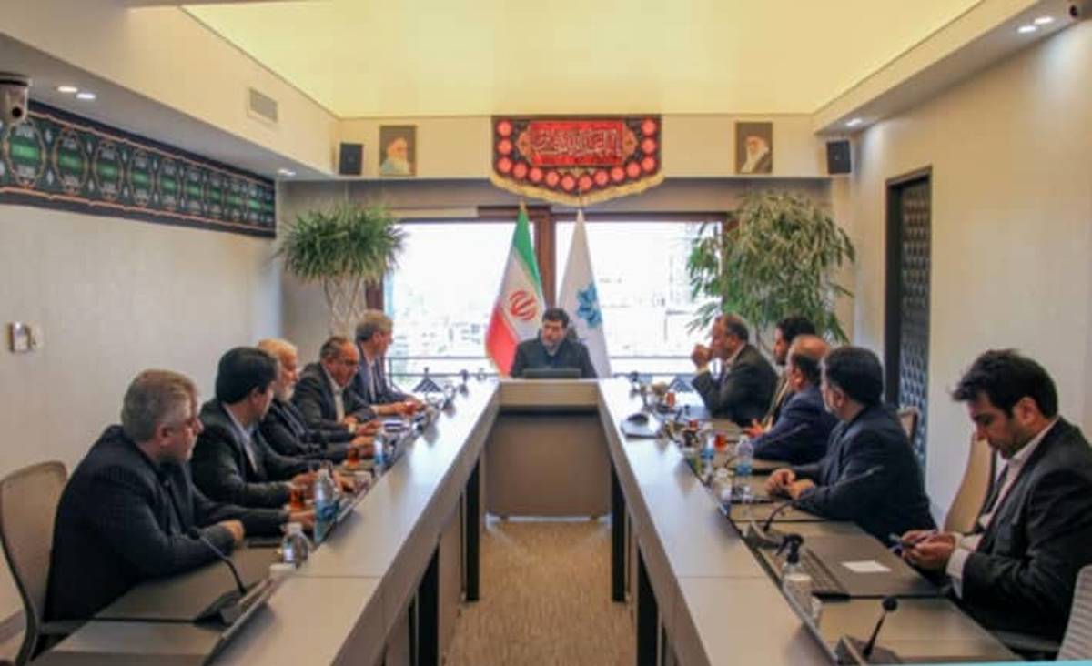 تفاهم‌نامه انتقال آب خلیج فارس به پتروشیمی شیراز امضاء شد 