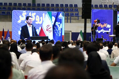 شرکت پتروشیمی نوری میزبان نخستین نشست «کانون تفکر بازرگانی» شرکت‌های هلدینگ خلیج فارس