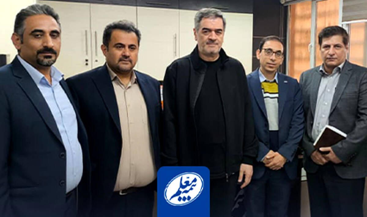 بازدید رئیس کل بیمه مرکزی از مجتمع شیراز بیمه معلم